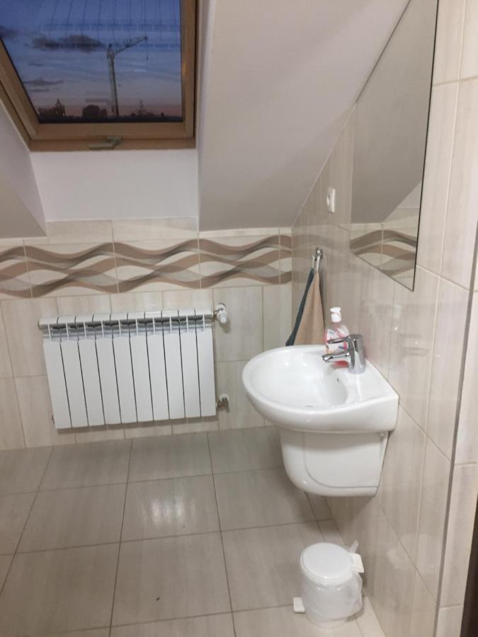 ノバ・スル Pod Kotwica Bed & Breakfast エクステリア 写真