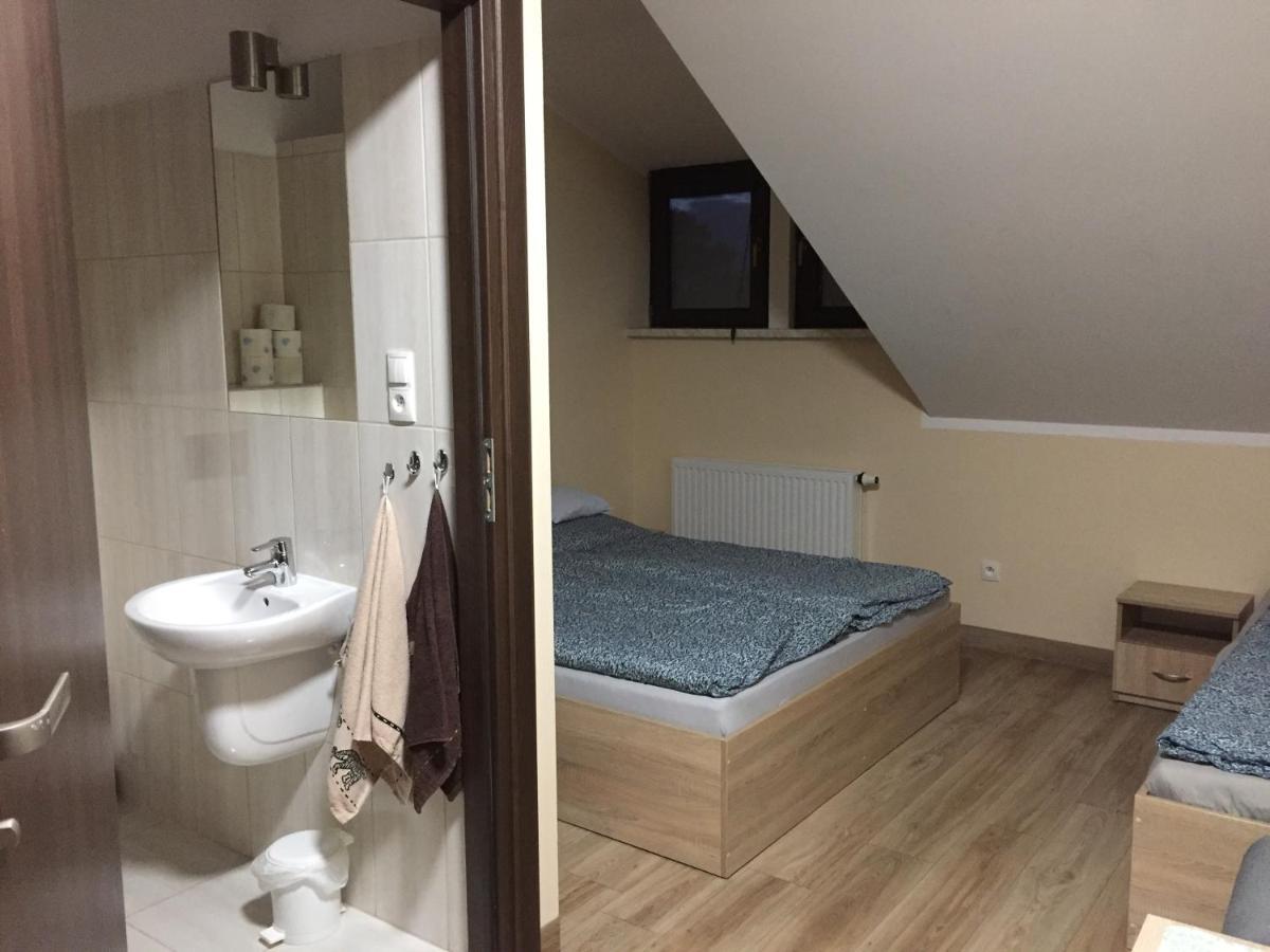 ノバ・スル Pod Kotwica Bed & Breakfast エクステリア 写真